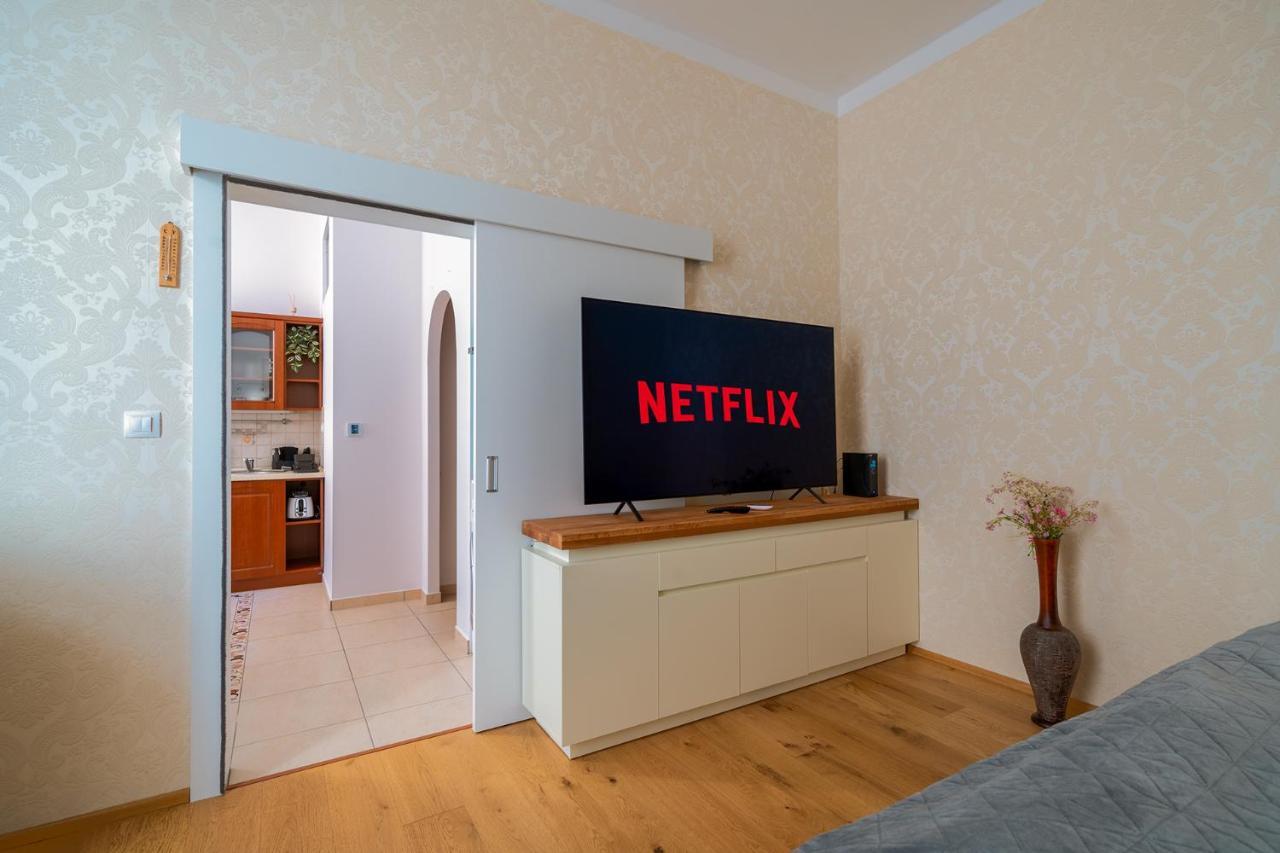 Apartment Amelie Karlovy Vary Bagian luar foto